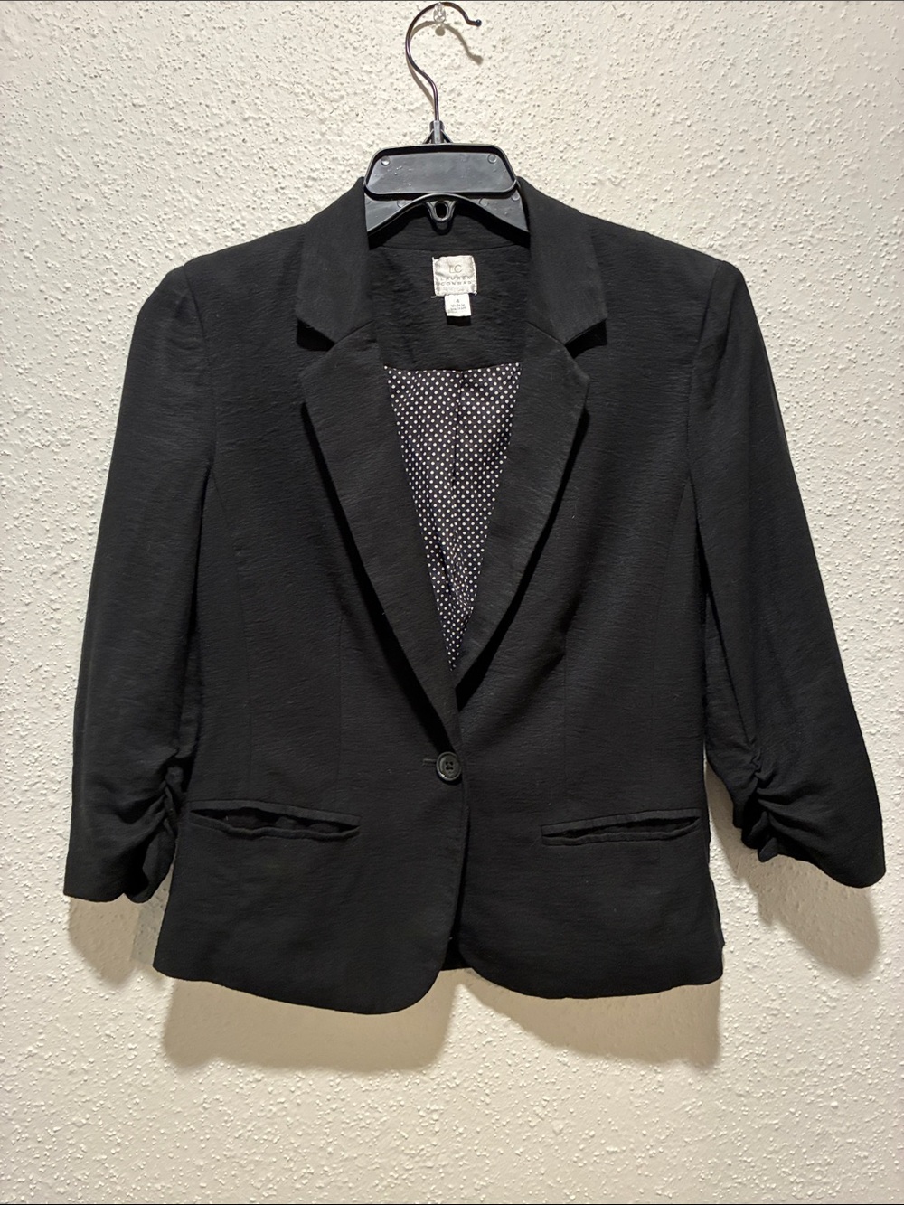Black Women's Single-Button Blazer Jacket